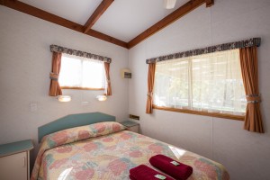 Euston Club Cabin 5 bedroom